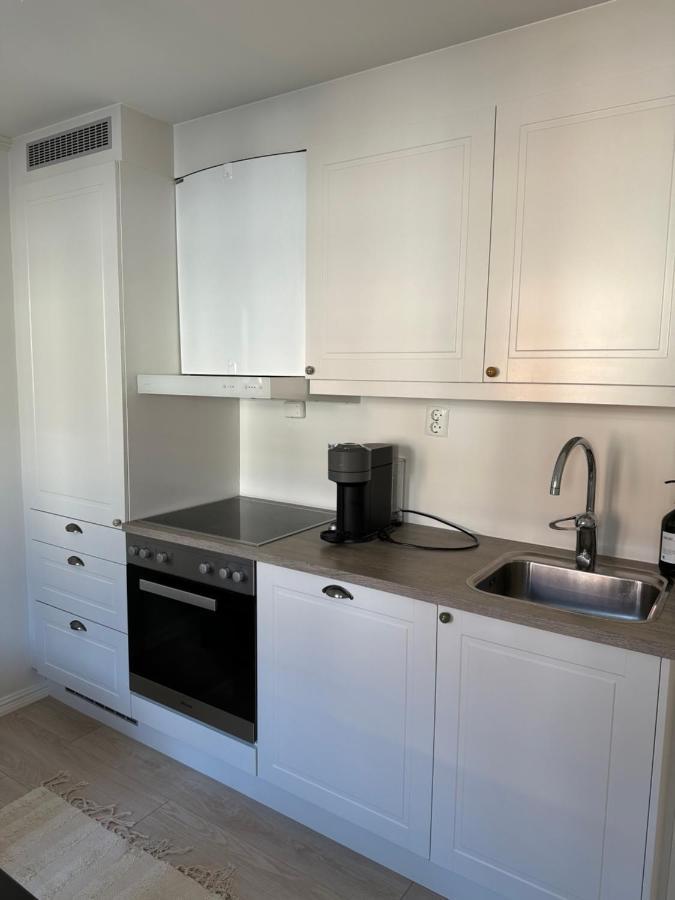 Cosy 2-Rooms Apartment In The City Center Tromso Exterior photo